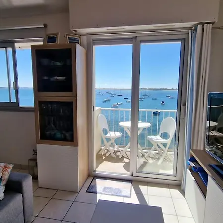 Feet In The Water Breathtaking 180 Sea View! *